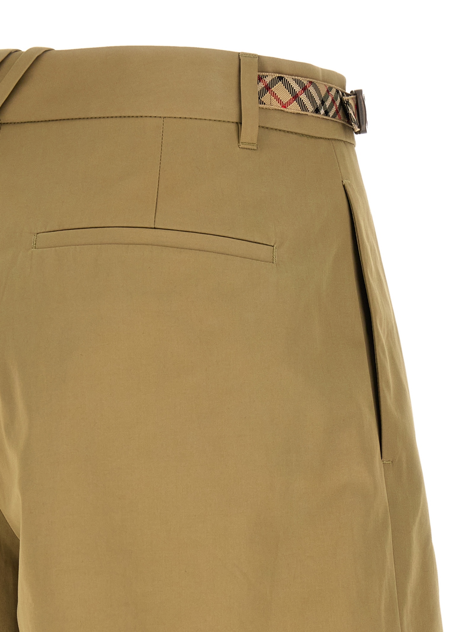 [Burberry] Shorts SS26 8126490SPARROWBEIGE