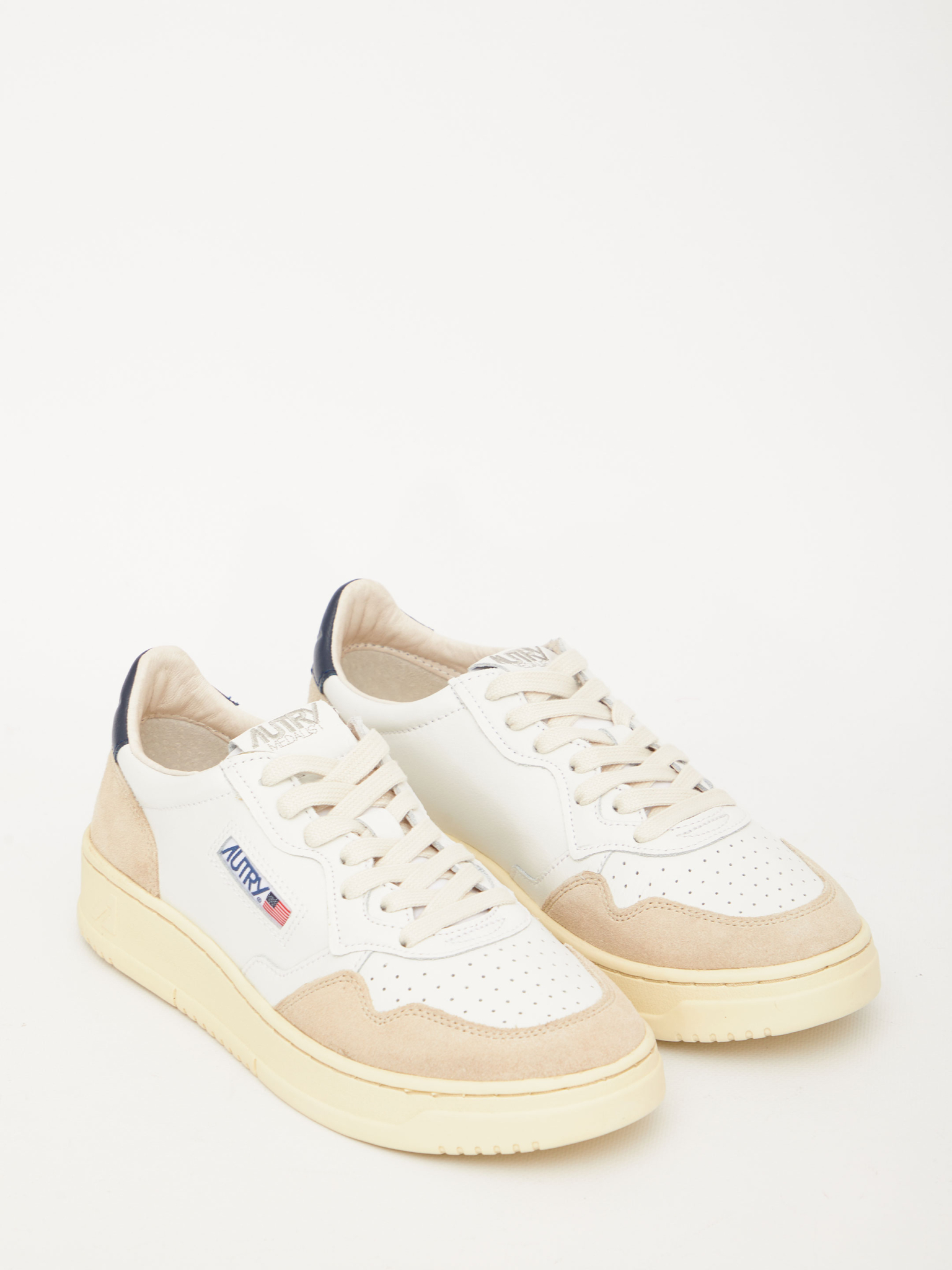 [AUTRY] Sneakers FW26 AULM_LS_28