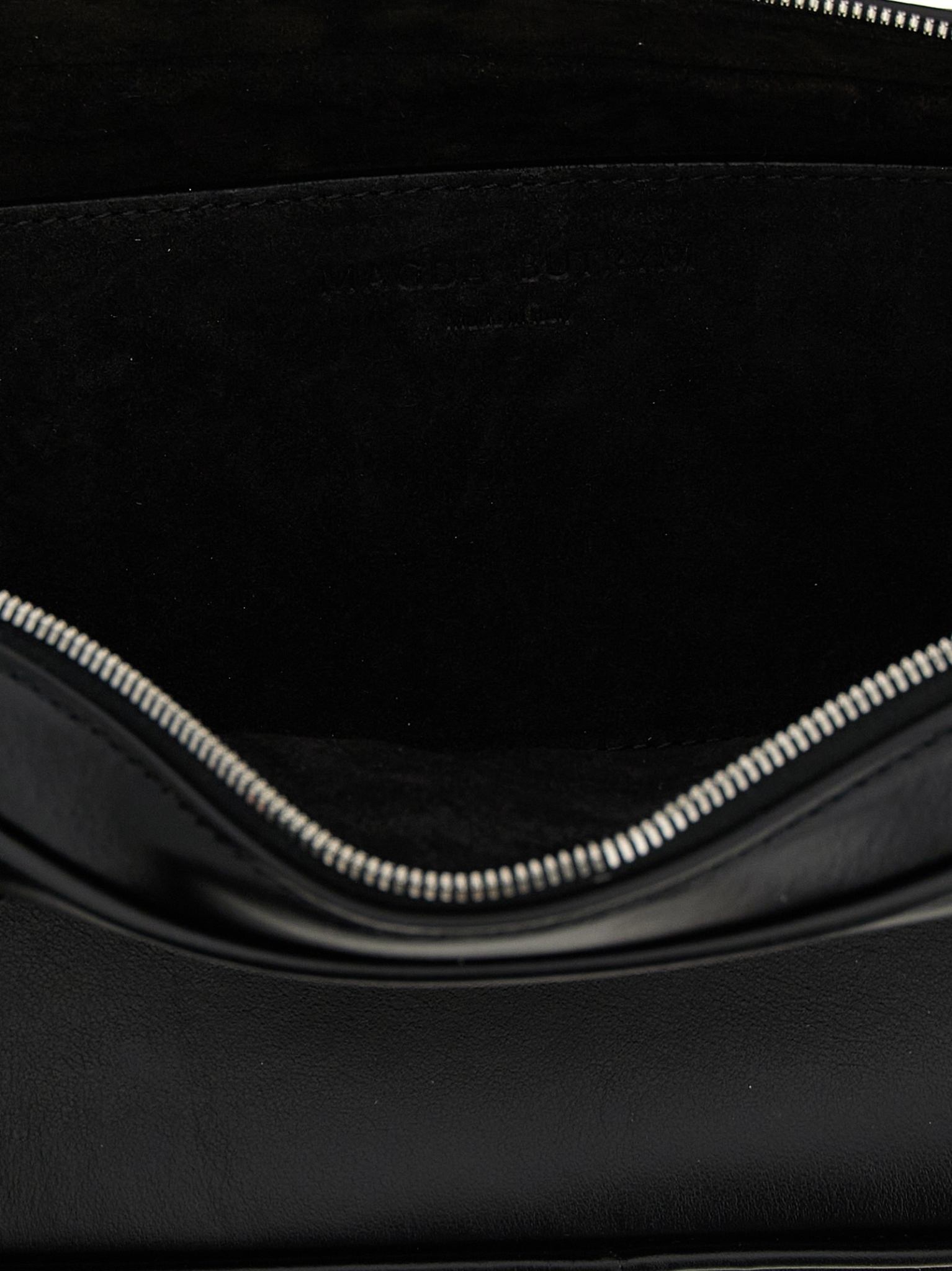 [MAGDA BUTRYM] Shoulder bag FW26 701524BLACK