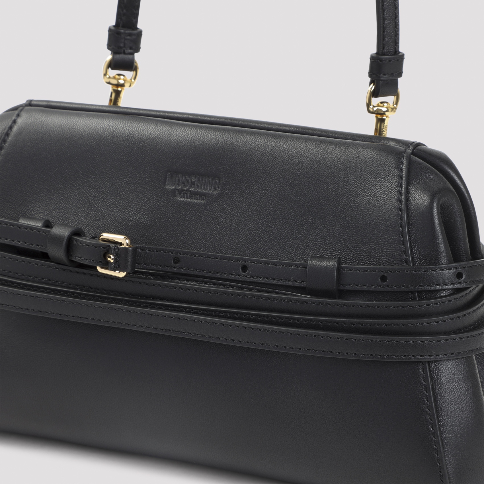 [Moschino] Clutch bag FW26 MC4019PP1P.OA0