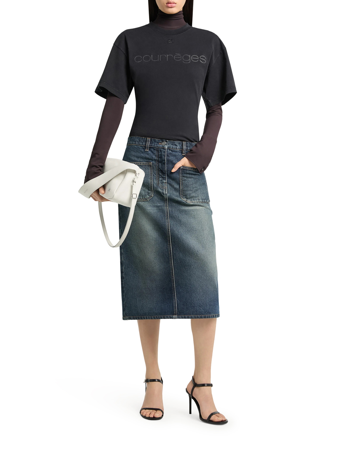 [Courreges] T-shirts Short Sleeve FW26 125JTS168JS03059999 BLACK