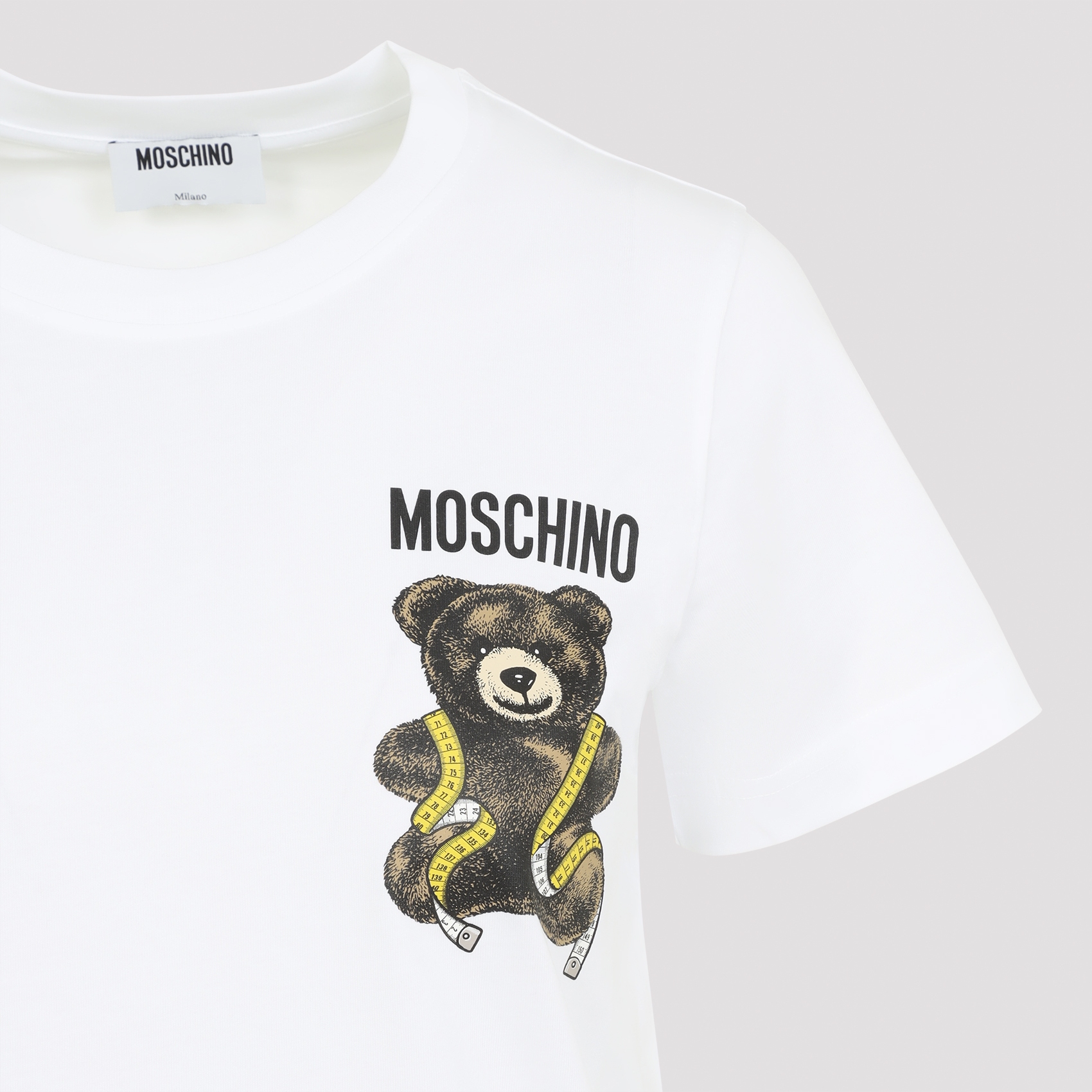 [Moschino] T-shirts Short Sleeve FW26 262E0708.5541