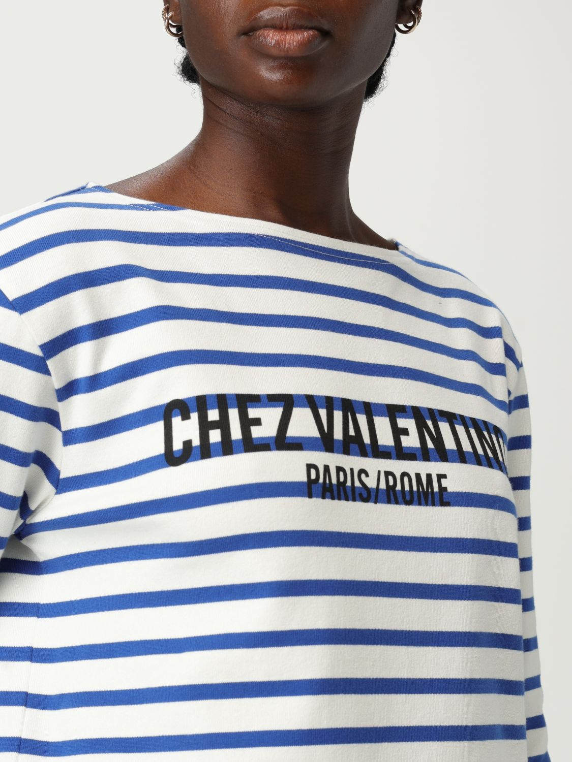 [Valentino] T-shirts Long Sleeve SS26 6B3MG24C962 CR1