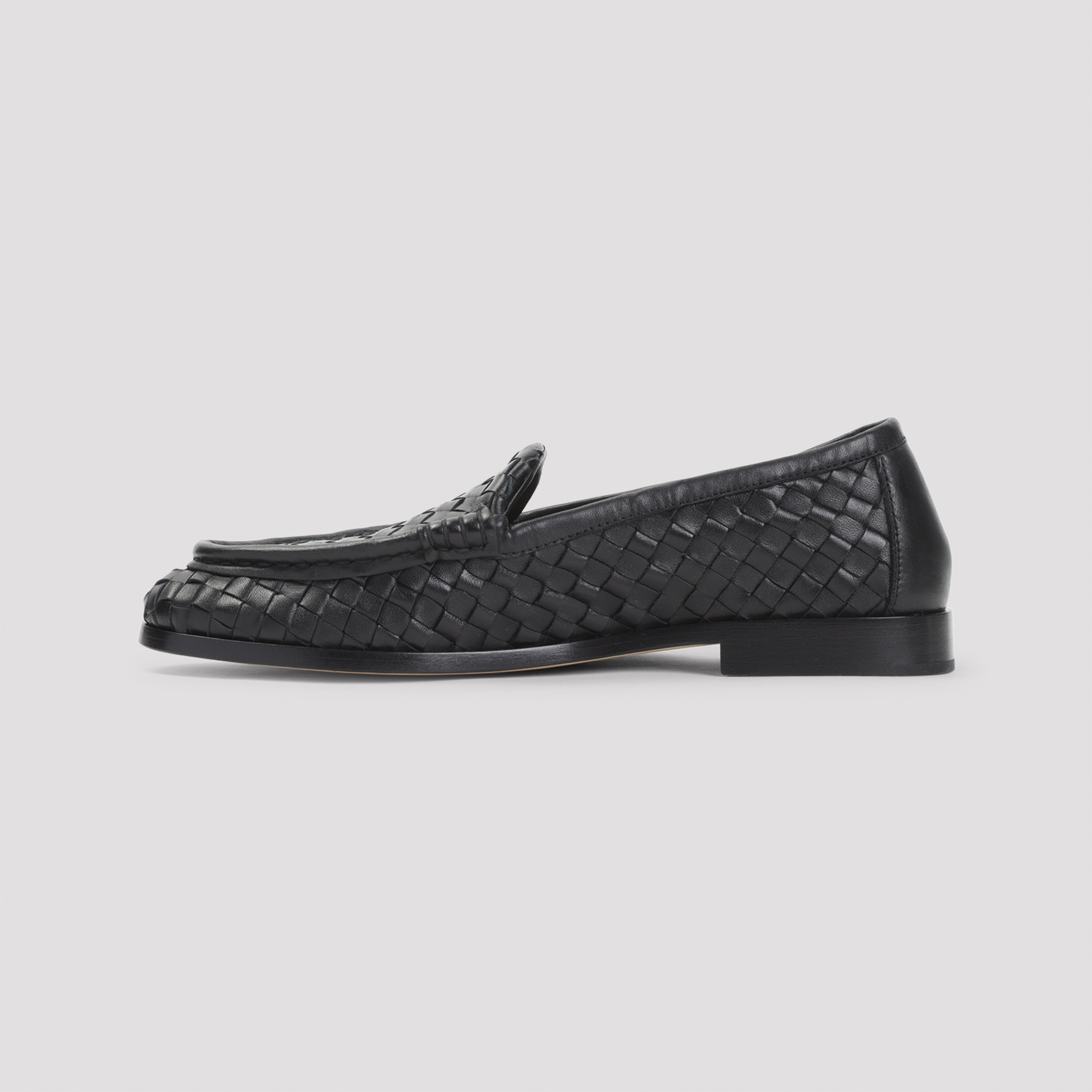 [Bottega Veneta] Loafer FW26 867815.V2ED0