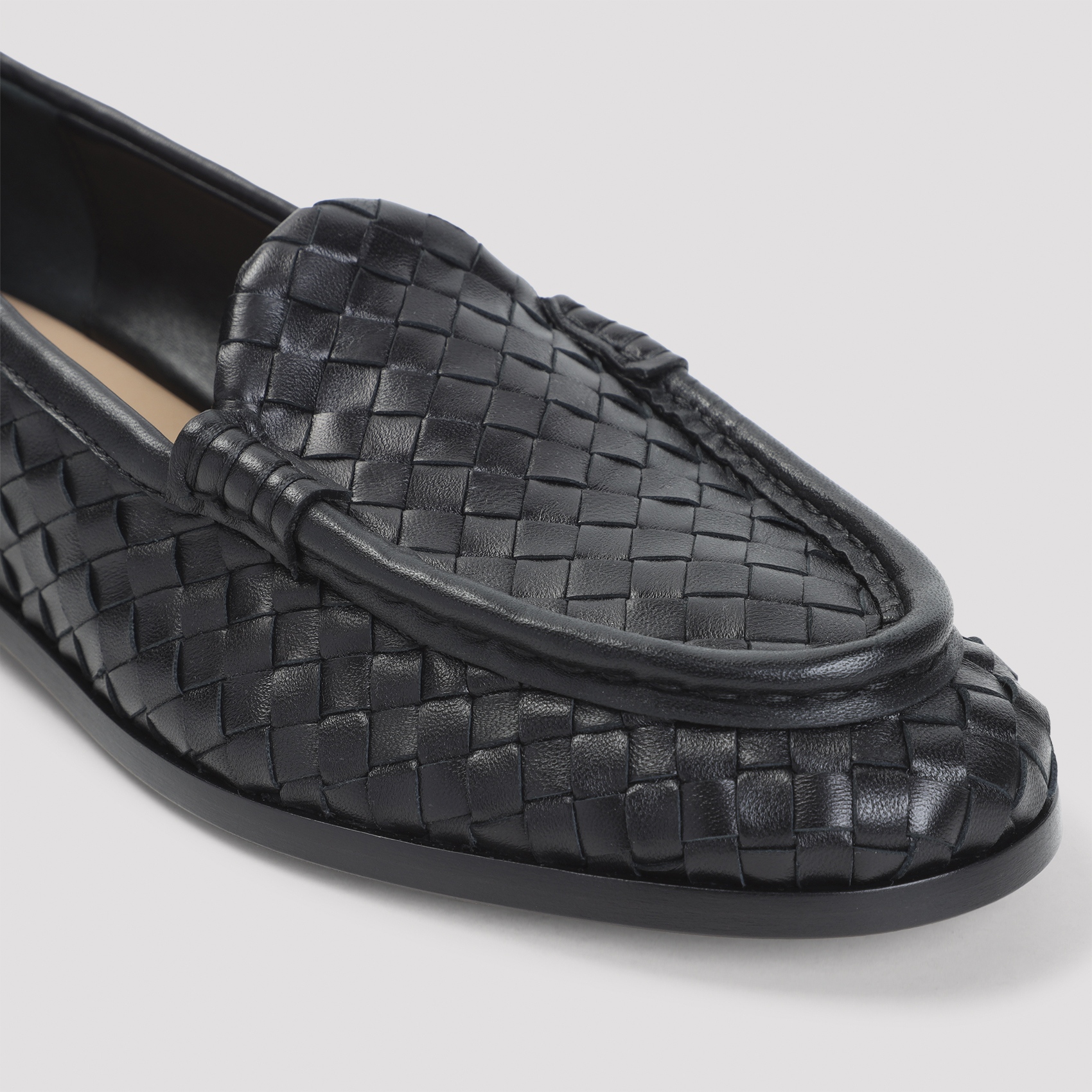 [Bottega Veneta] Loafer FW26 867815.V2ED0