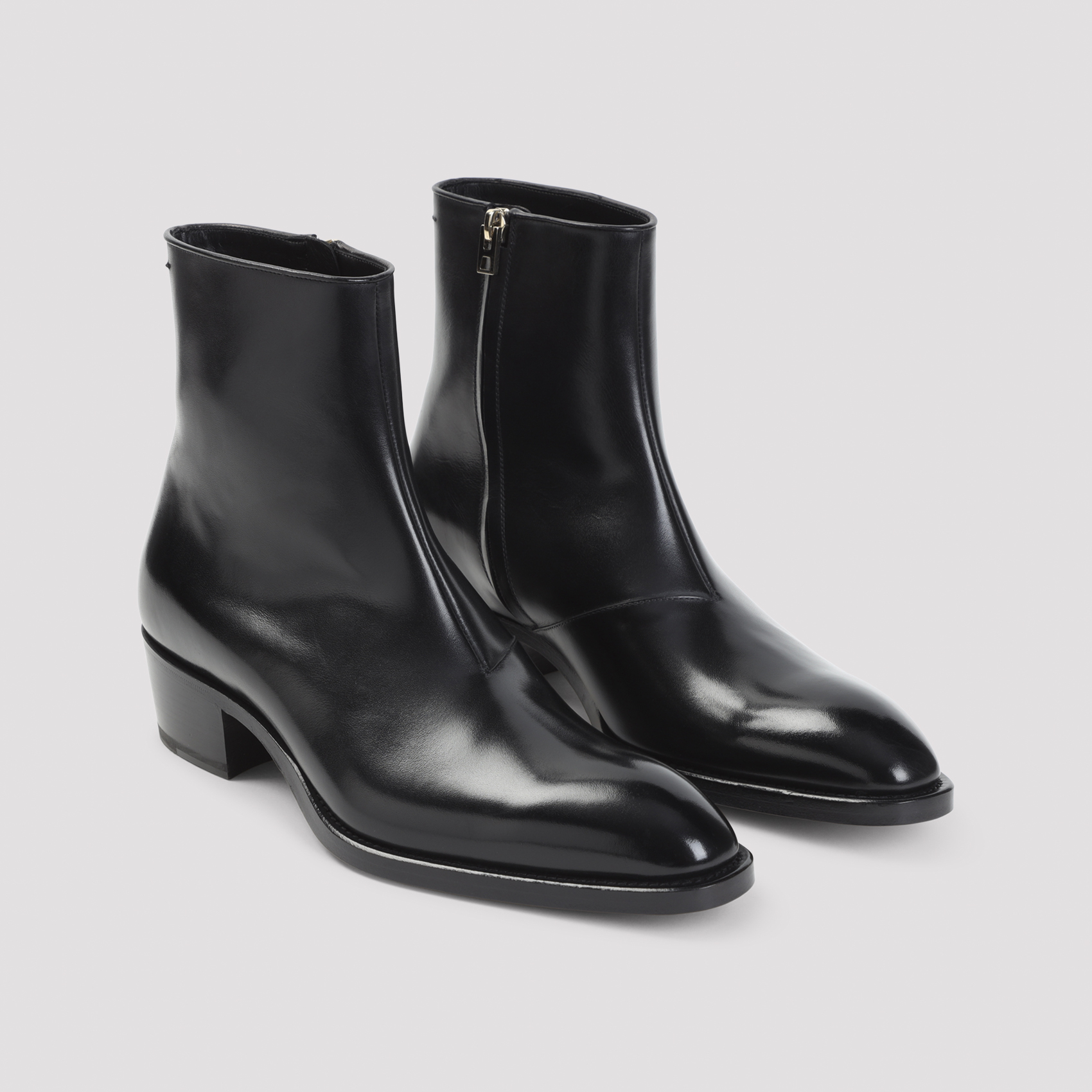 [Tom Ford] Boots FW26 J1561.LCL497P