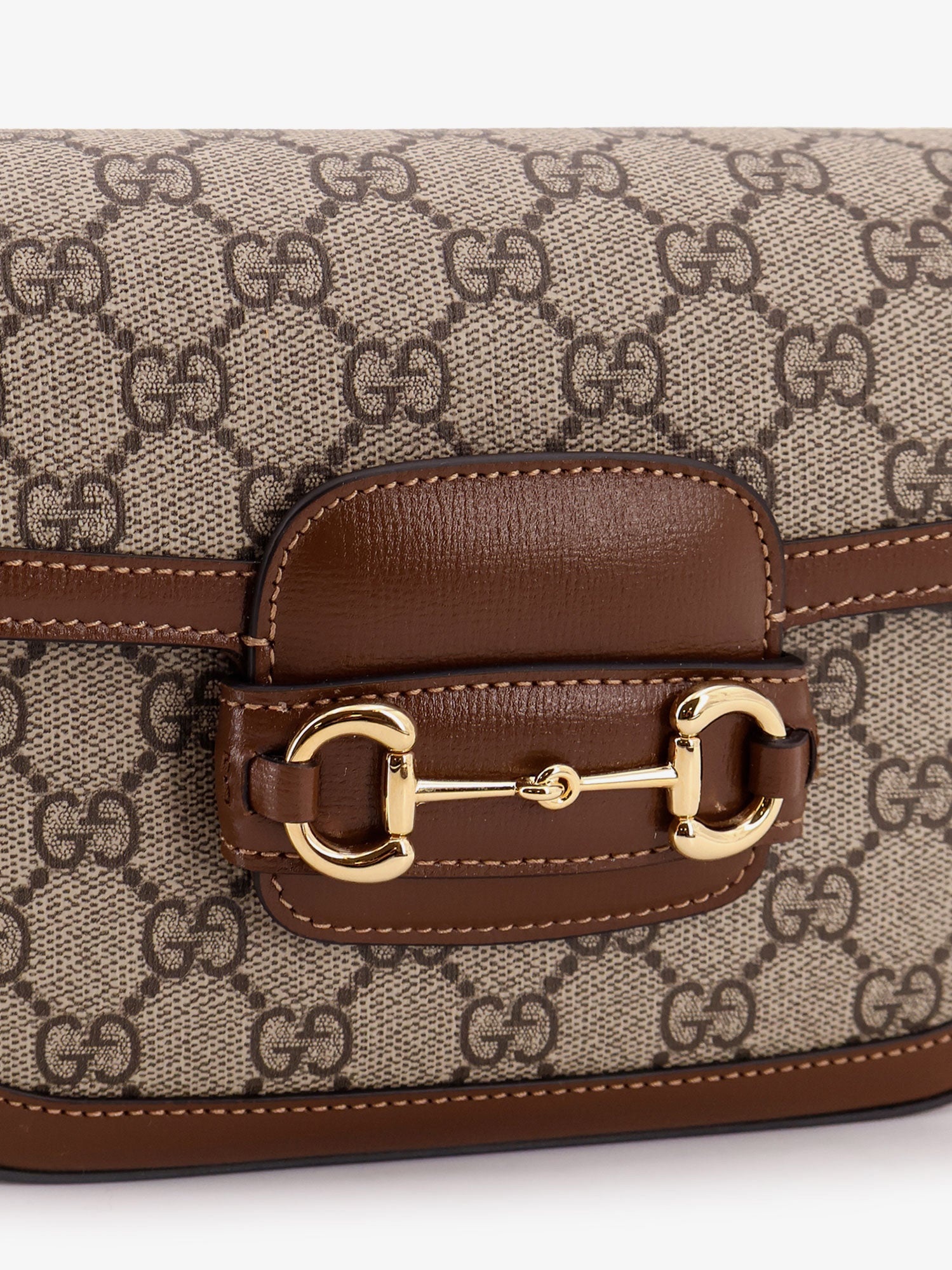 [Gucci] Cross body bag FW26 658574HUHHG8565