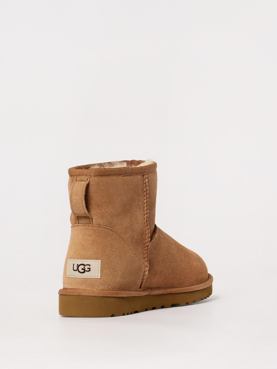 [UGG] Boots SS26 1002072 CHE
