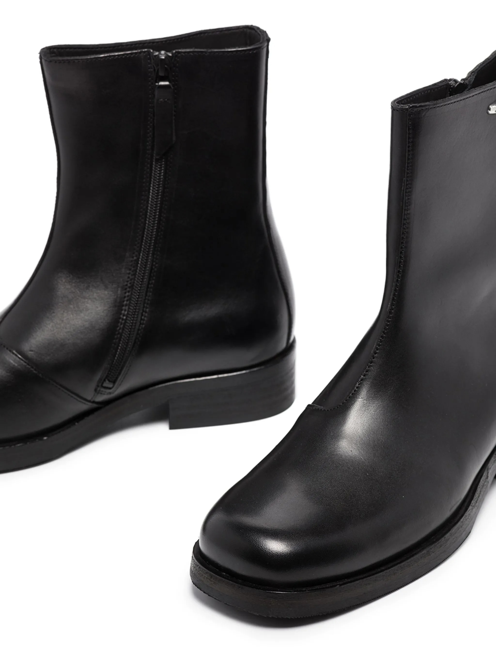 [Our Legacy] Boots FW26 COCBB