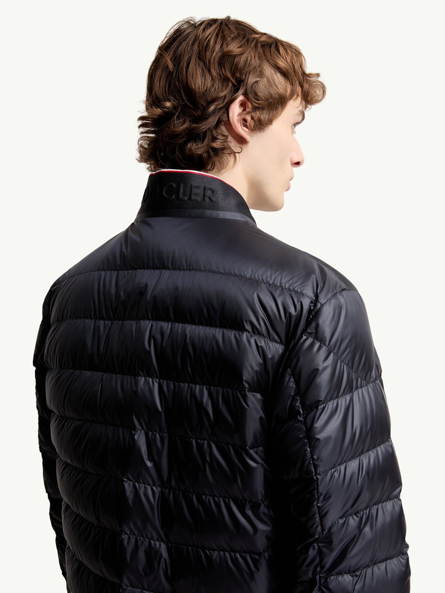 [Moncler] Down Jacket SS26 L10911A00008597XQ776
