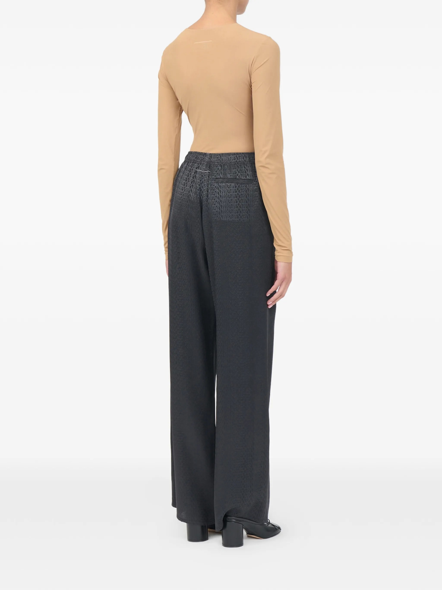 [MM6 Maison Margiela] Trousers FW26 S52KA0529M36007