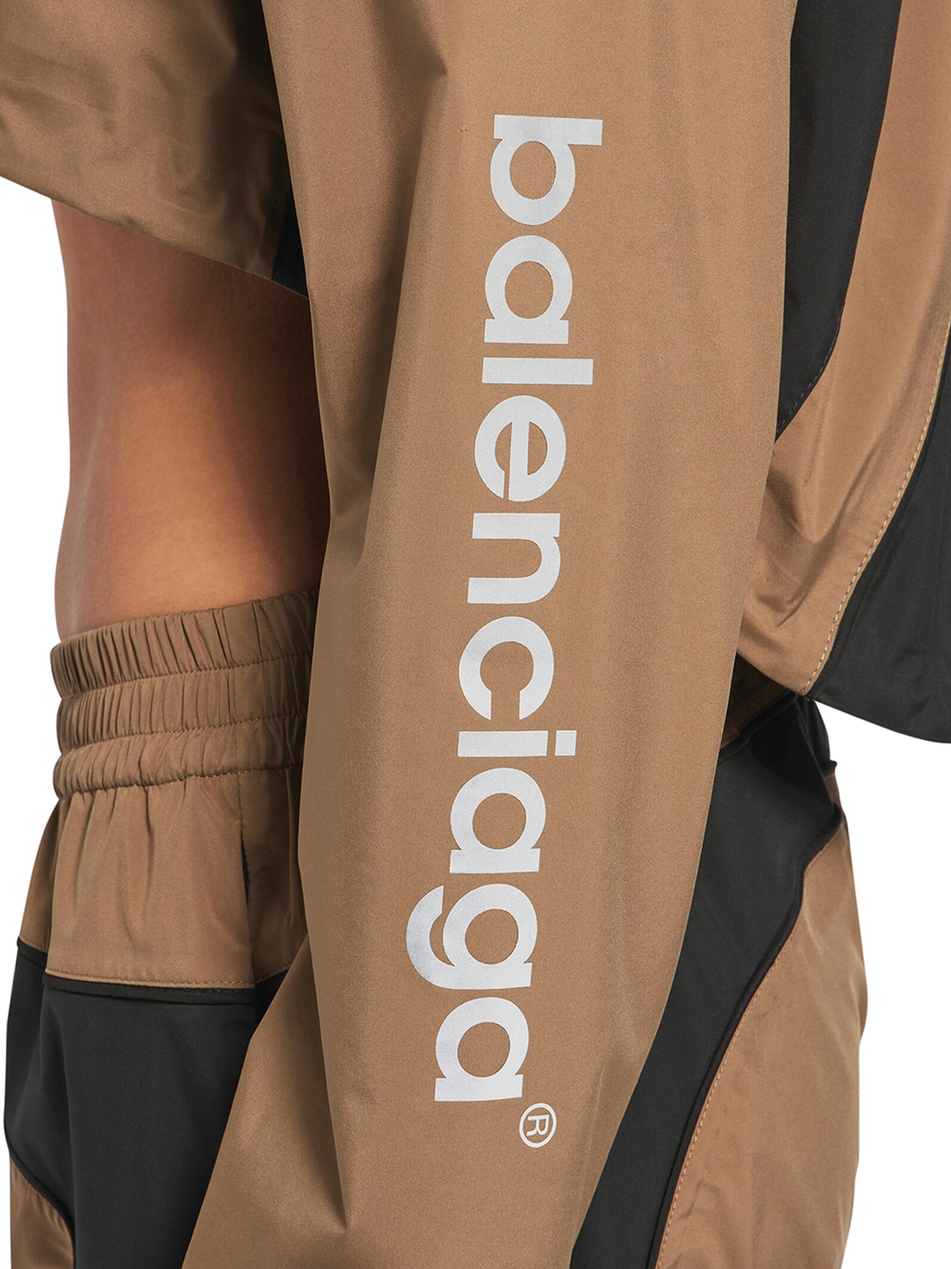 [Balenciaga] Zip up FW26 A0029XTUO412602 CAMEL