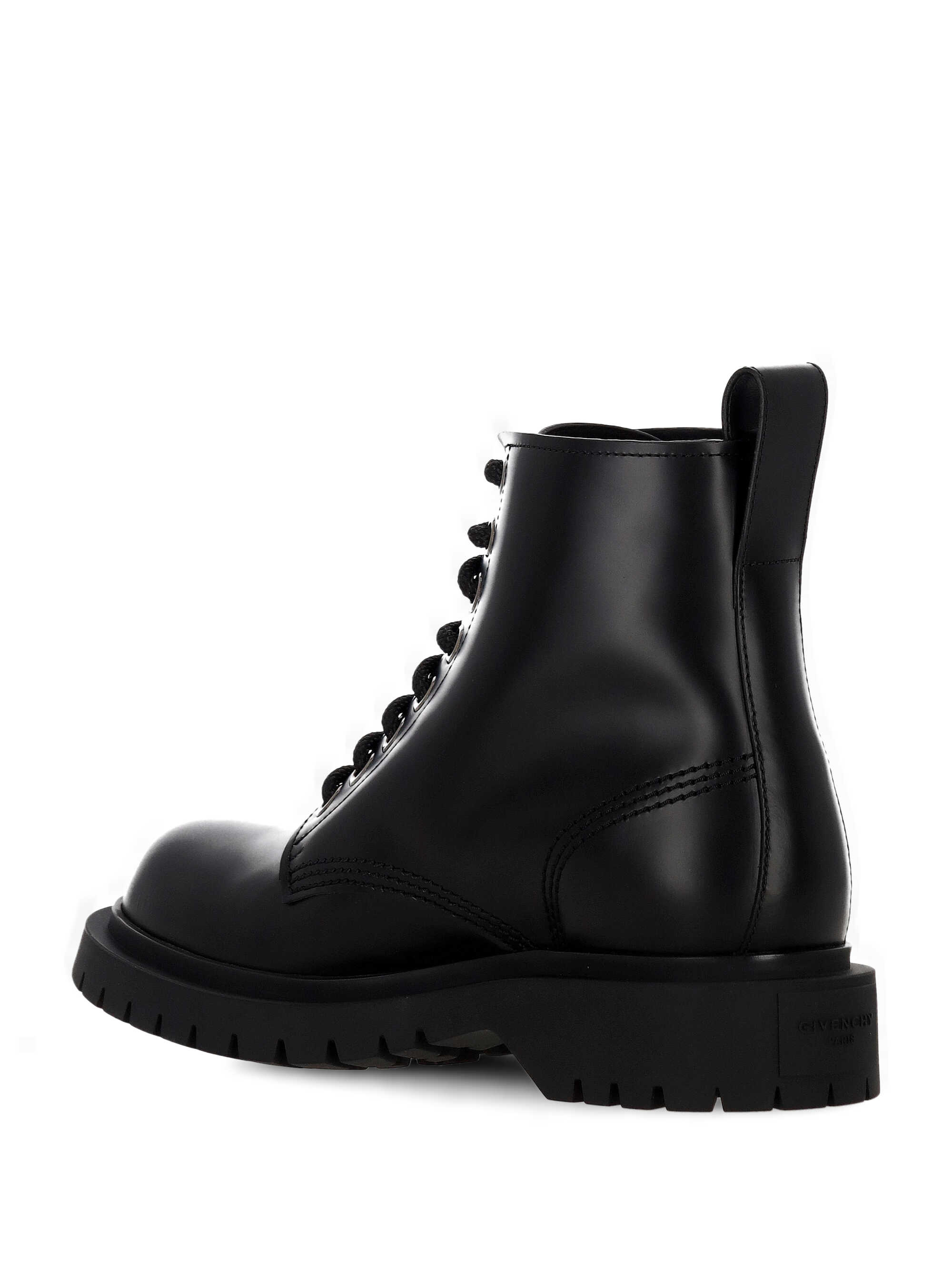 [Givenchy] Ankle Boots FW25 BE6057E2DL001