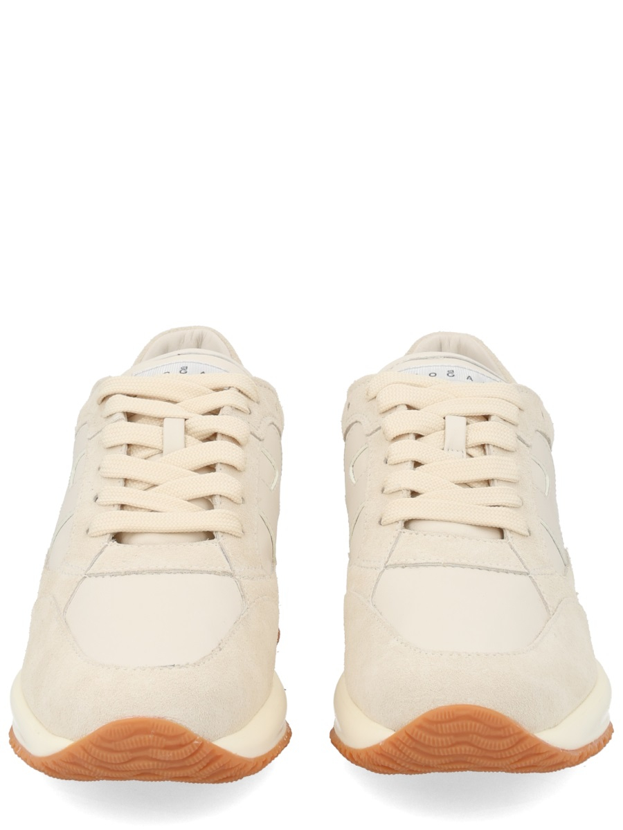 [Hogan] Sneakers SS26 HXW7130GC6_0UITB013