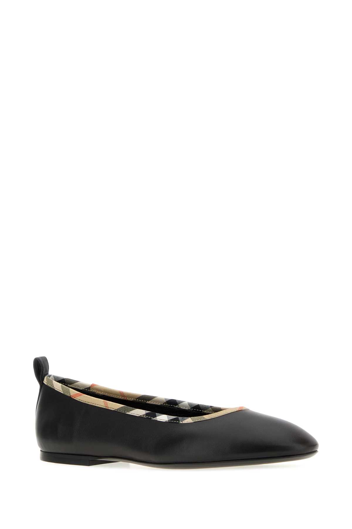 [Burberry] Flat shoes FW26 8128809 A1189