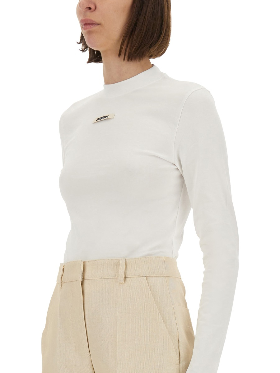 [JACQUEMUS] T-shirts Long Sleeve SS26 TSW00155AJ0_0124100