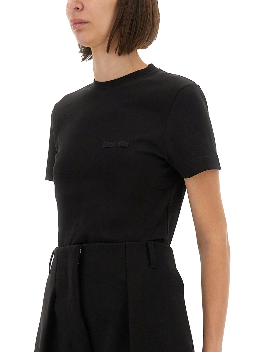 [JACQUEMUS] T-shirts Short Sleeve SS26 TSW00550AJ0_0029990