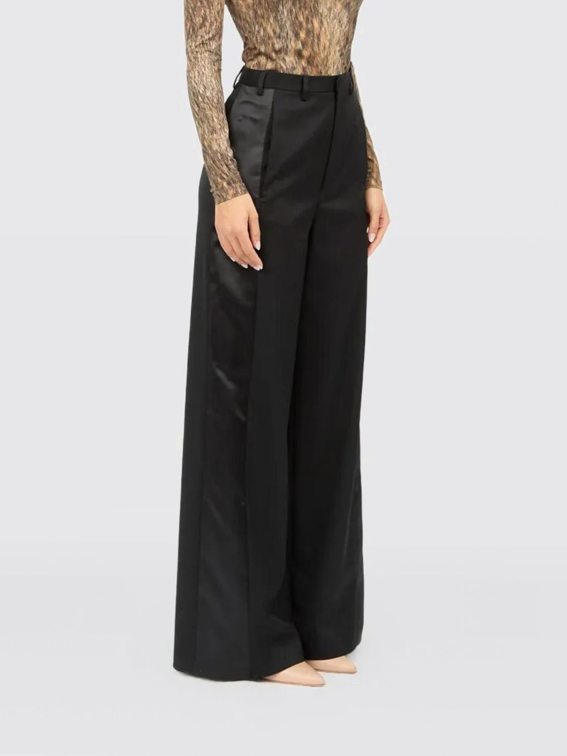 [MM6 Maison Margiela] Trousers FW25 S52KA0541S47848 900