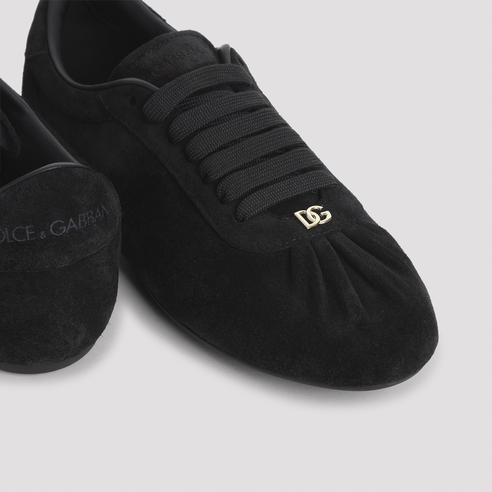 [Dolce & Gabbana] Sneakers FW26 CK2485.A0581