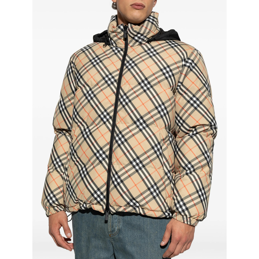 [Burberry] Down Jacket FW26 8131877 SNOWDON B9368