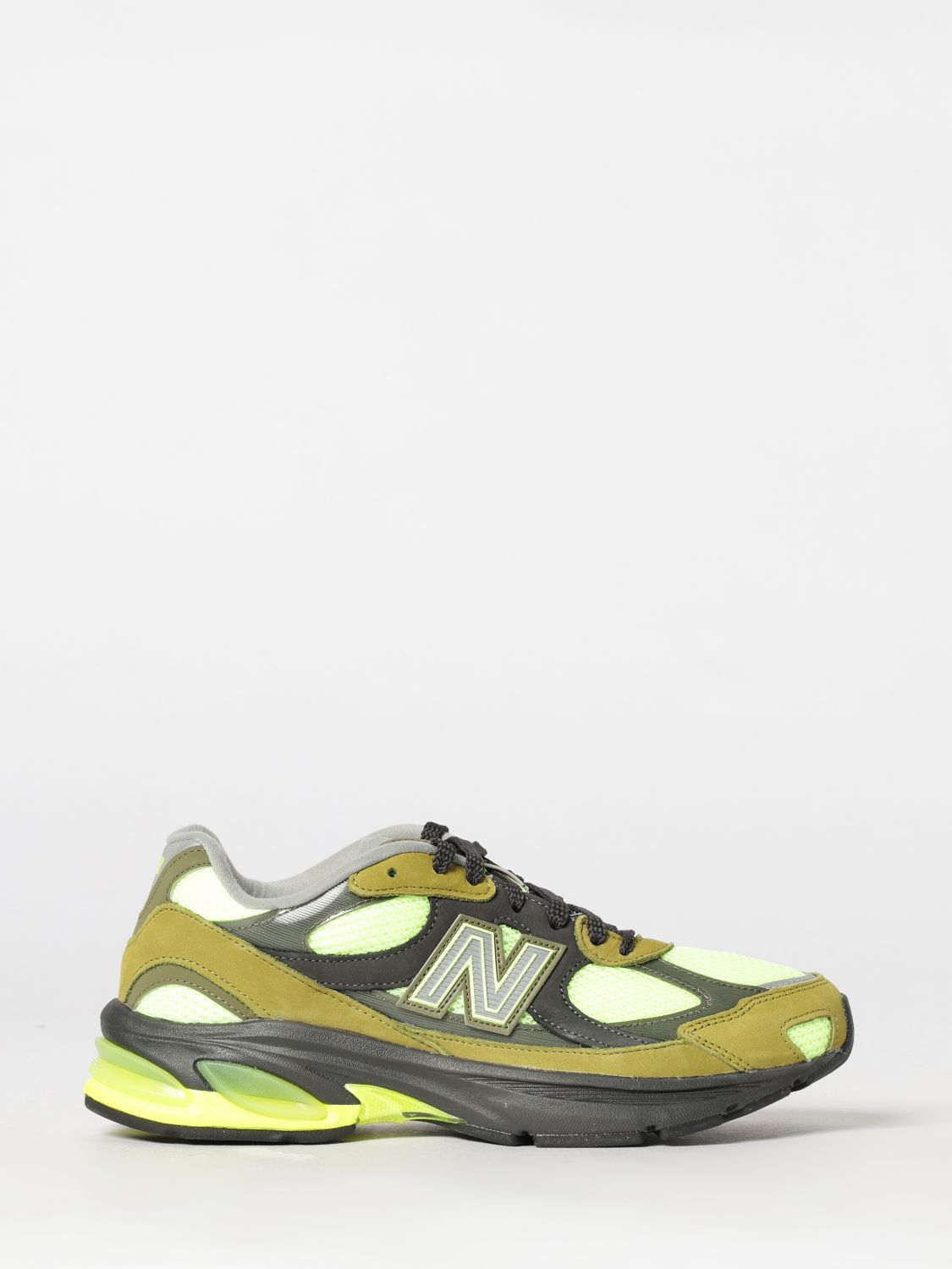[NEW BALANCE] Sneakers SS26 U20106KV