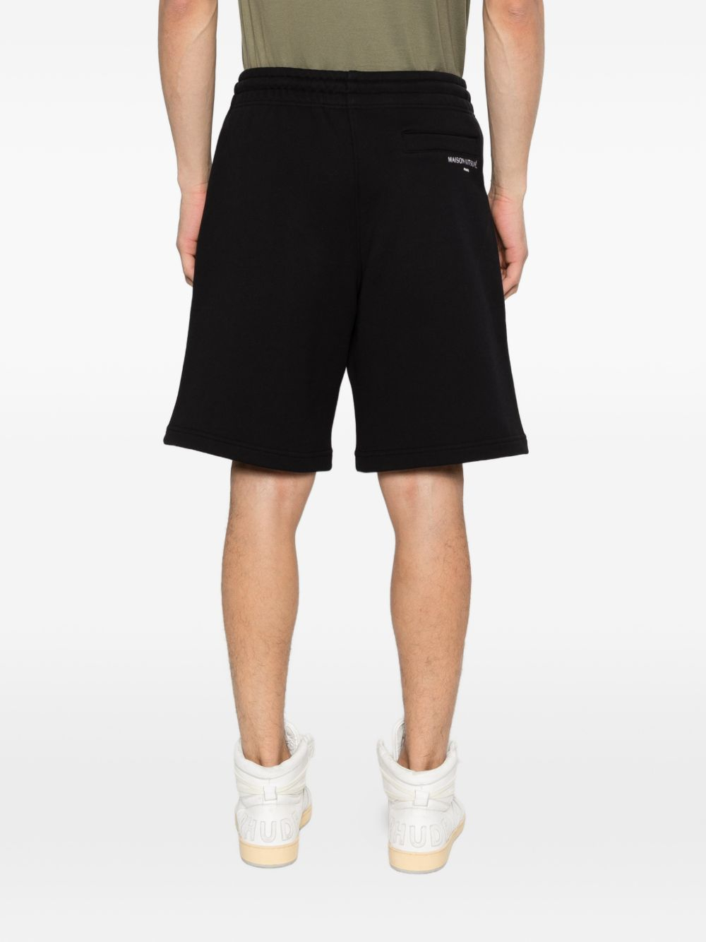 [MAISON KITSUNE] Shorts SS26 QM01450KM0341P199