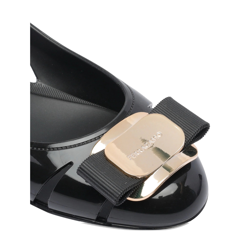 [Ferragamo] Flat shoes FW26 01K557 0785441 1C NERO