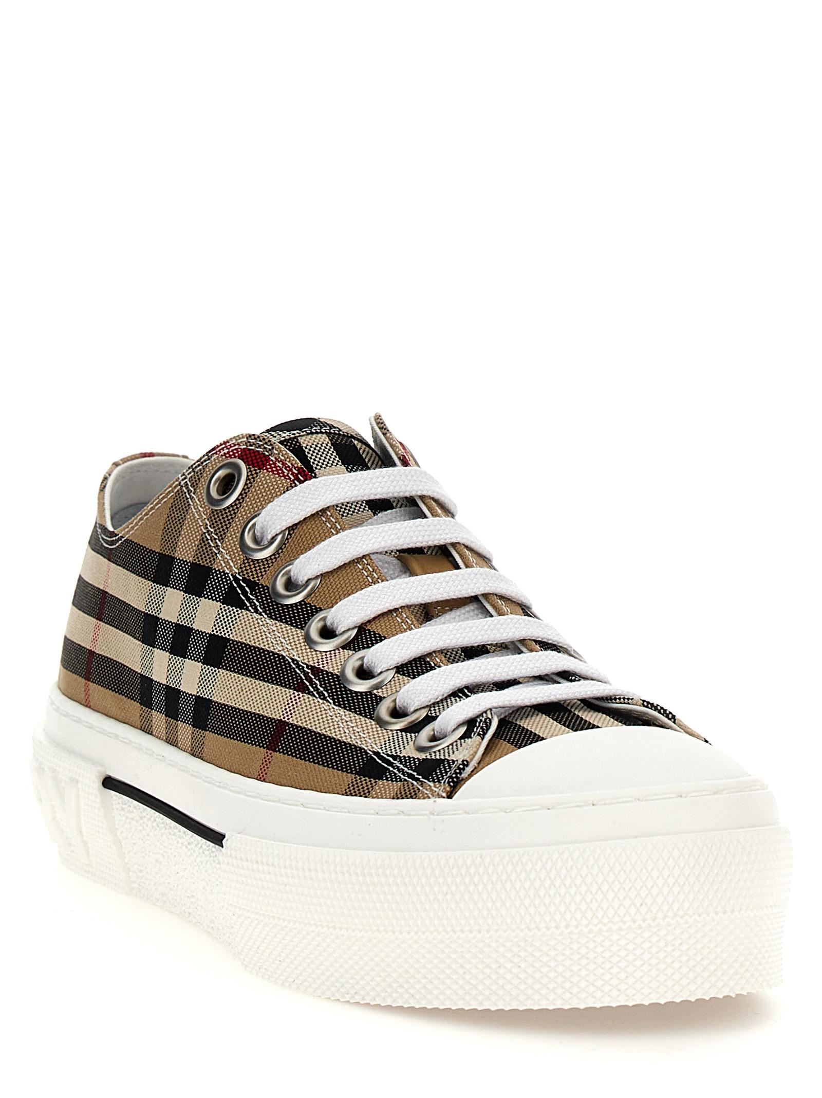 [Burberry] Sneakers FW26 8050506ARCHIVEBEIGEIPCHK
