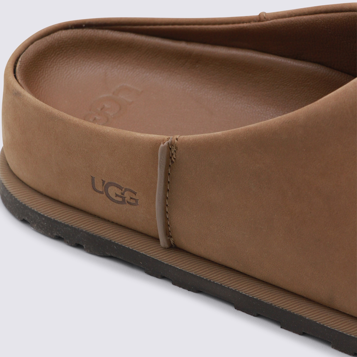 [UGG] Flat shoes FW26 1181130DKC