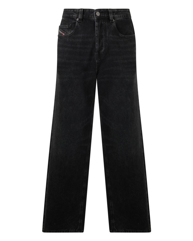 [Diesel] Jeans FW26 A1159809P09_02