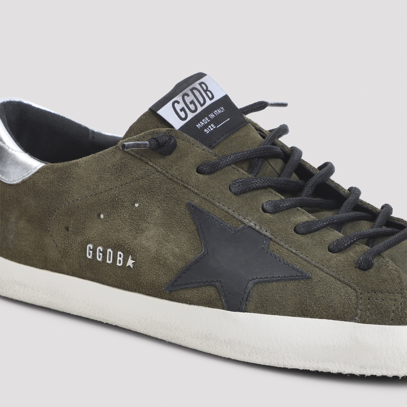[Golden Goose] Sneakers FW26 GMF00101.F008697