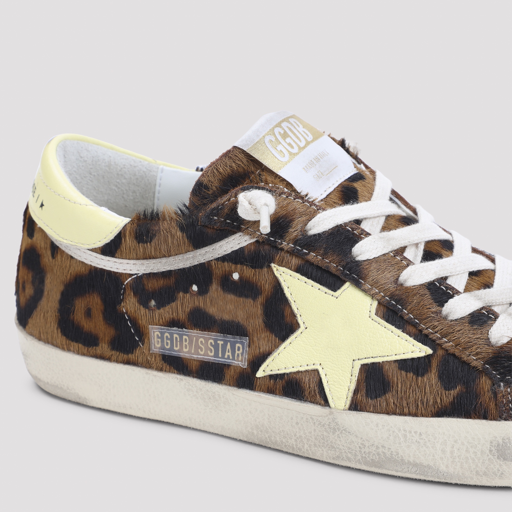 [Golden Goose] Sneakers FW26 GWF00101.F008685
