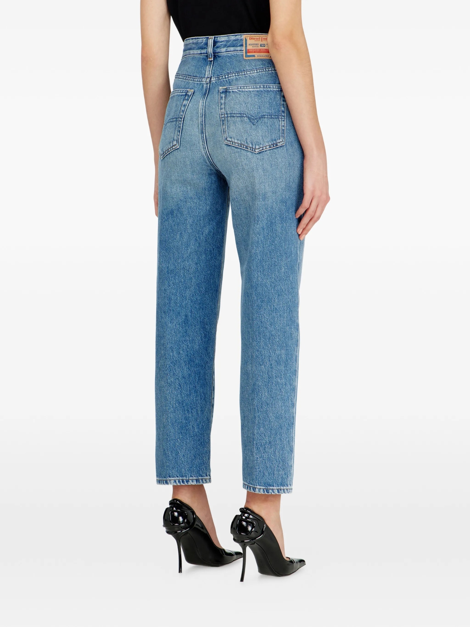[Diesel] Jeans FW26 A2245909Q07