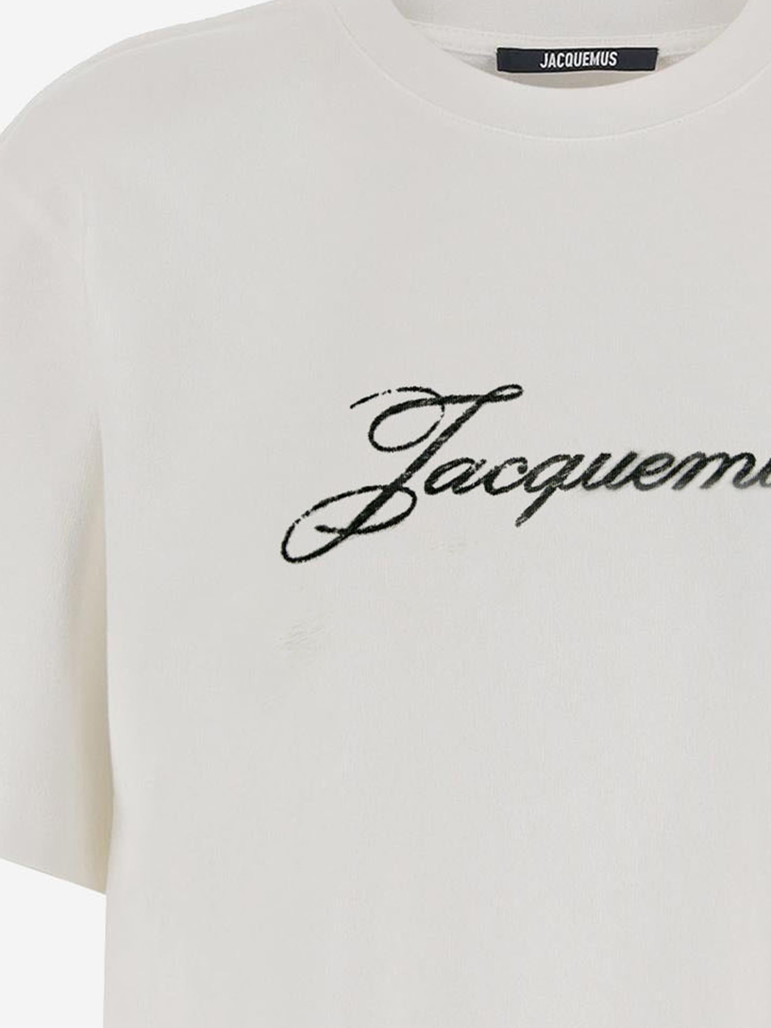 [JACQUEMUS] T-shirts Short Sleeve FW26 TSM00639AJ00289100