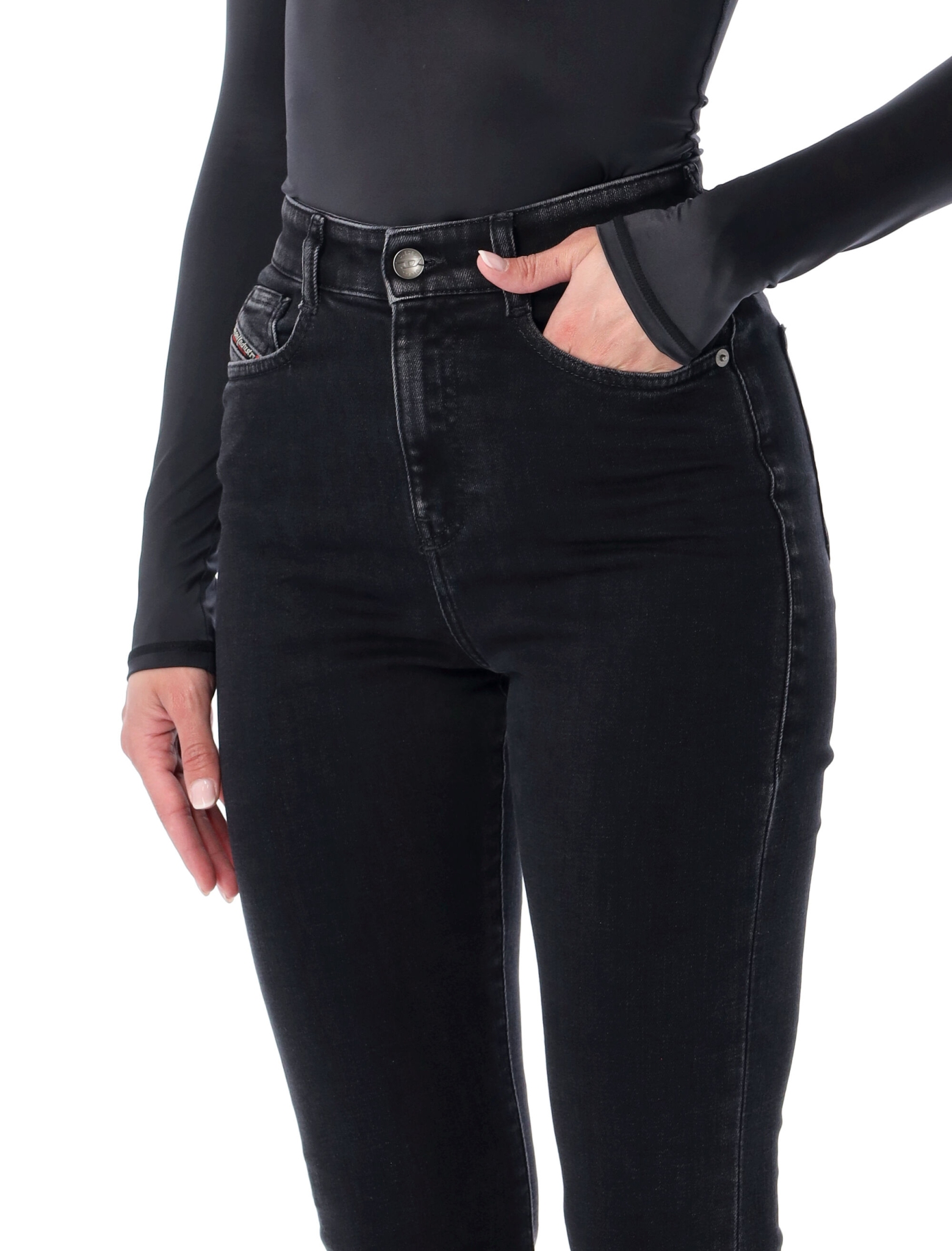 [Diesel] Jeans FW26 A2255209P7502