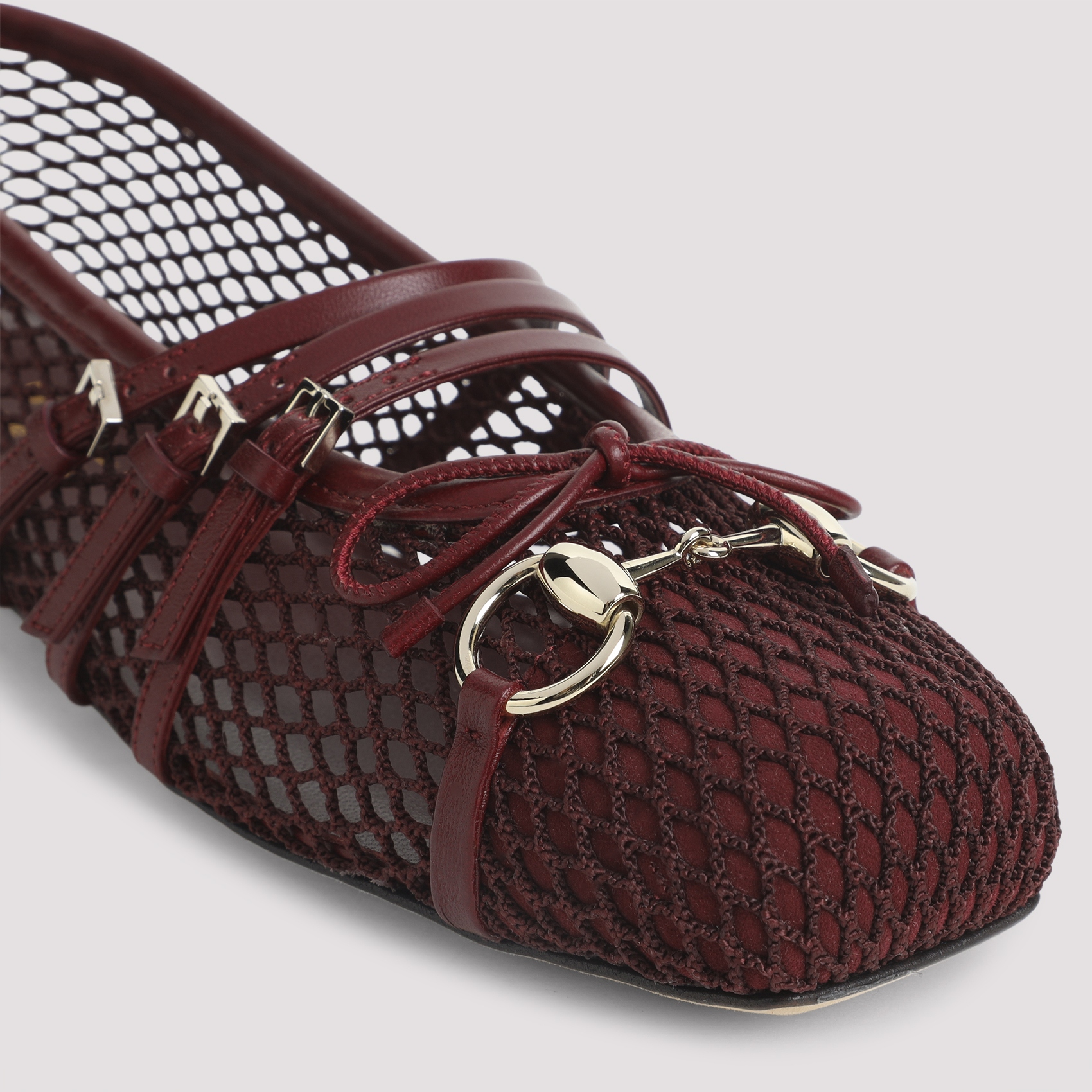 [Gucci] Flat shoes FW26 835077.FAEQZ