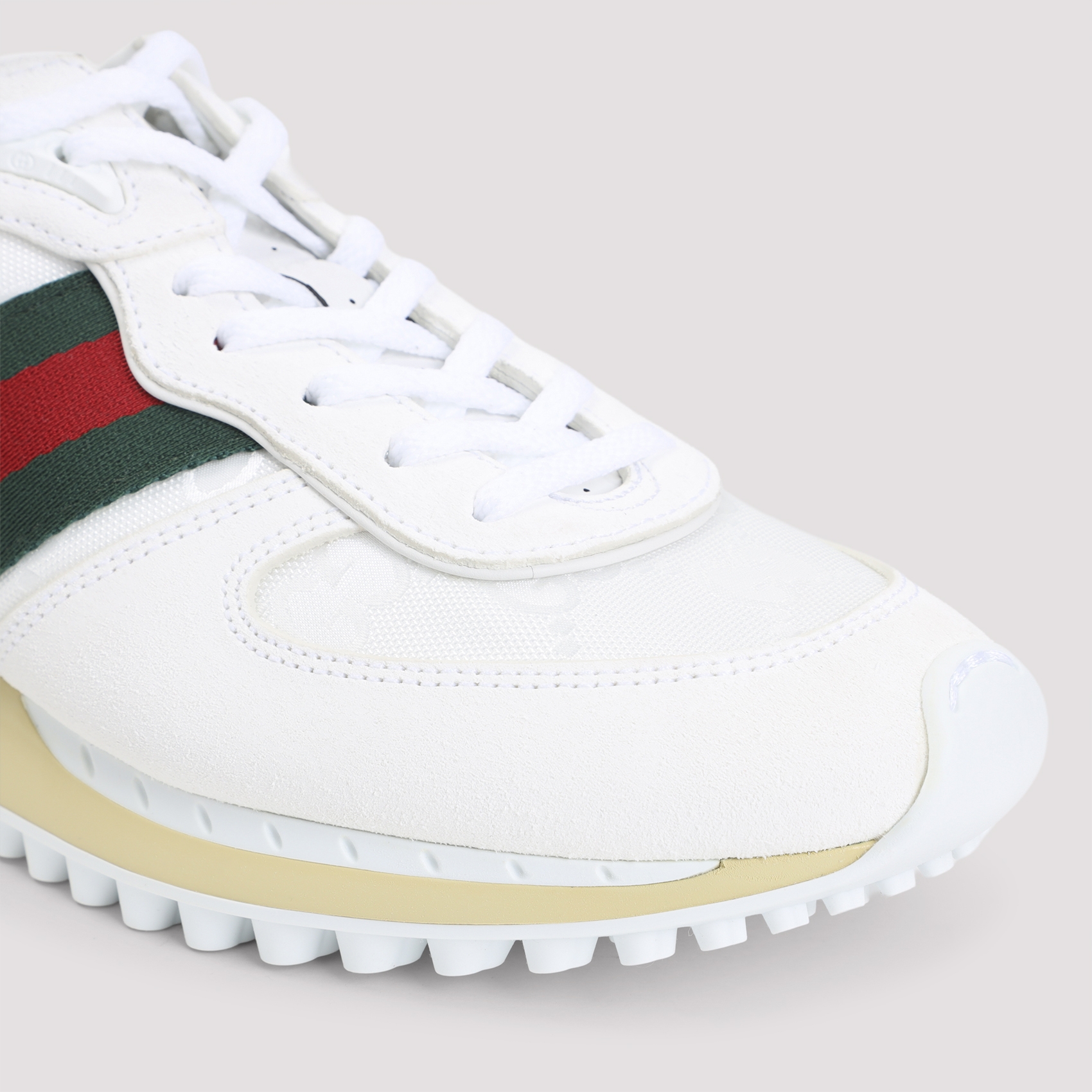 [Gucci] Sneakers FW26 832918.AAEZM