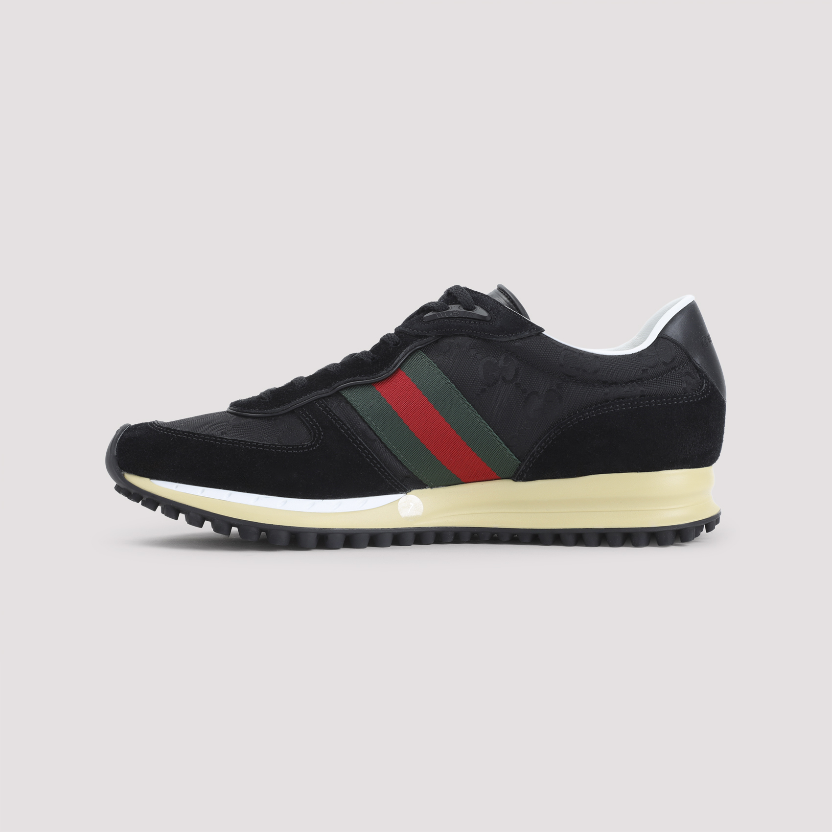 [Gucci] Sneakers FW26 832461.AAEW3