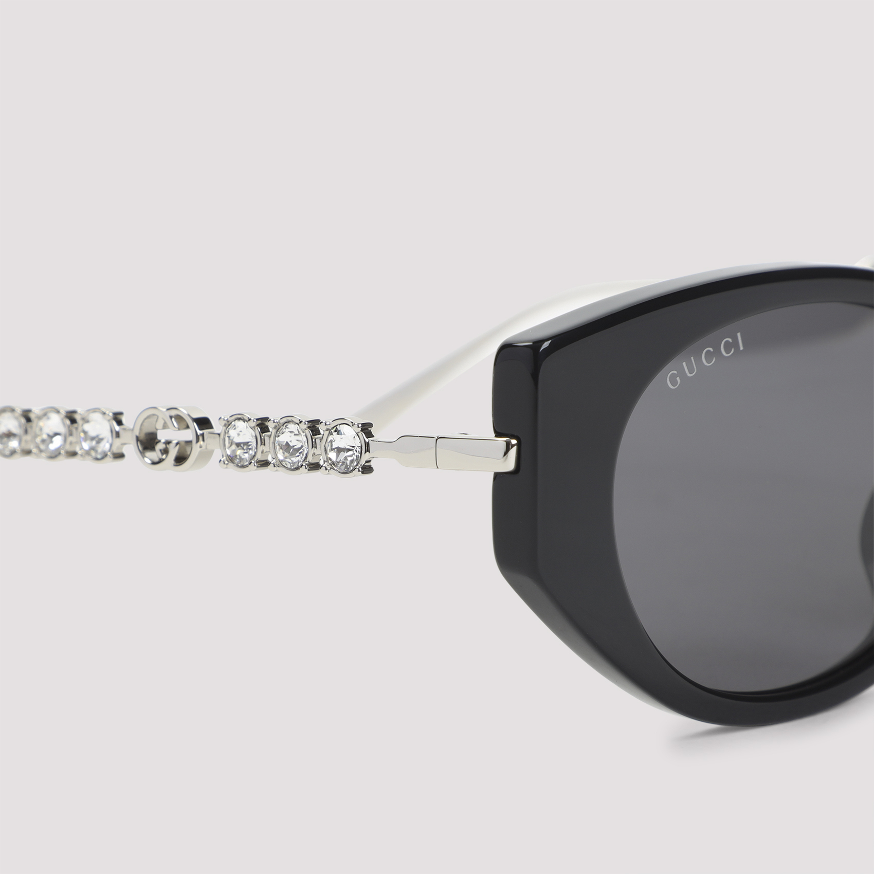 [Gucci] Sunglasses FW26 840007.J0741