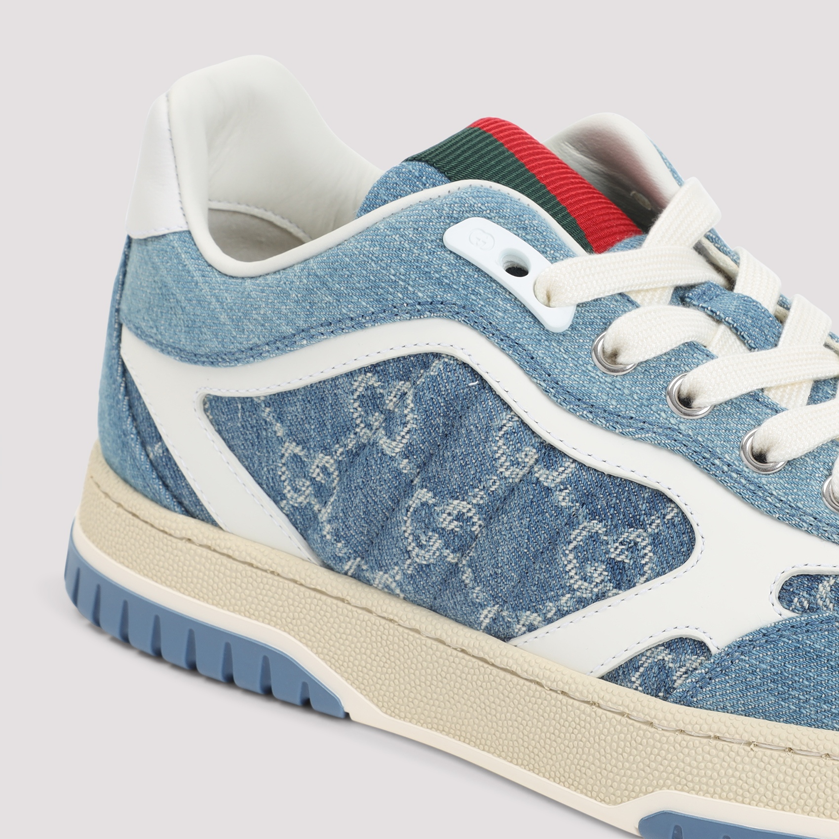 [Gucci] Sneakers FW26 838831.FAEVU