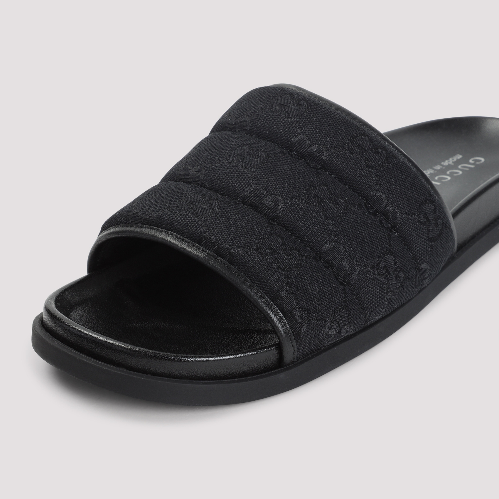 [Gucci] Sandals FW26 838089.FAD71