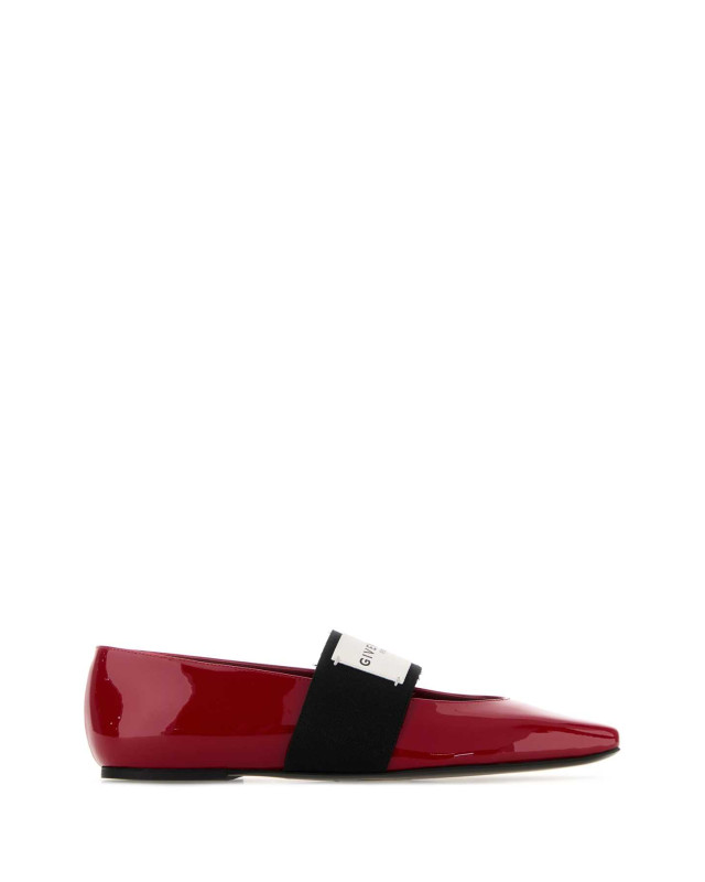 [Givenchy] Flat shoes FW26 BE5010E2FF 272