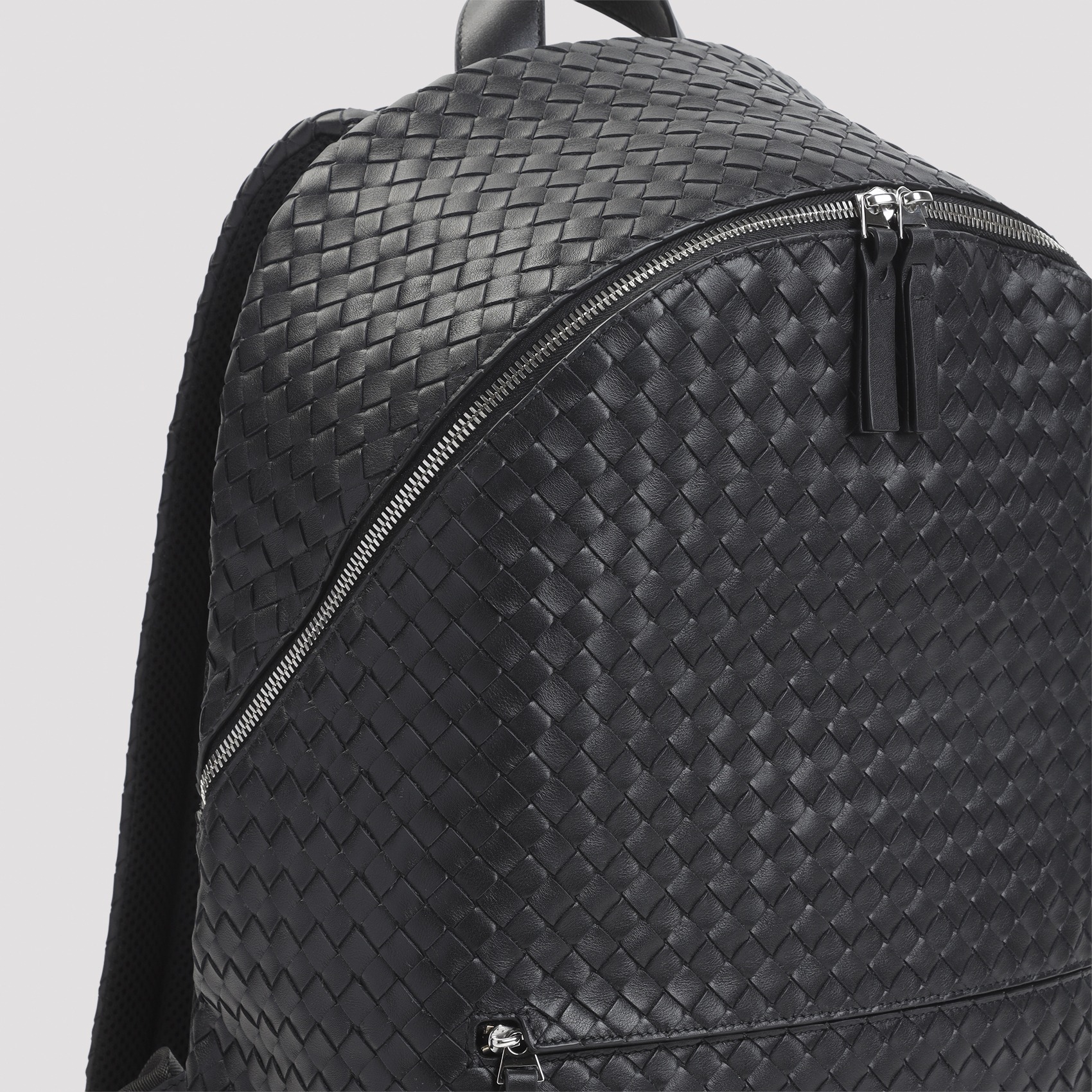 [Bottega Veneta] Backpack FW26 876359.V4RT3