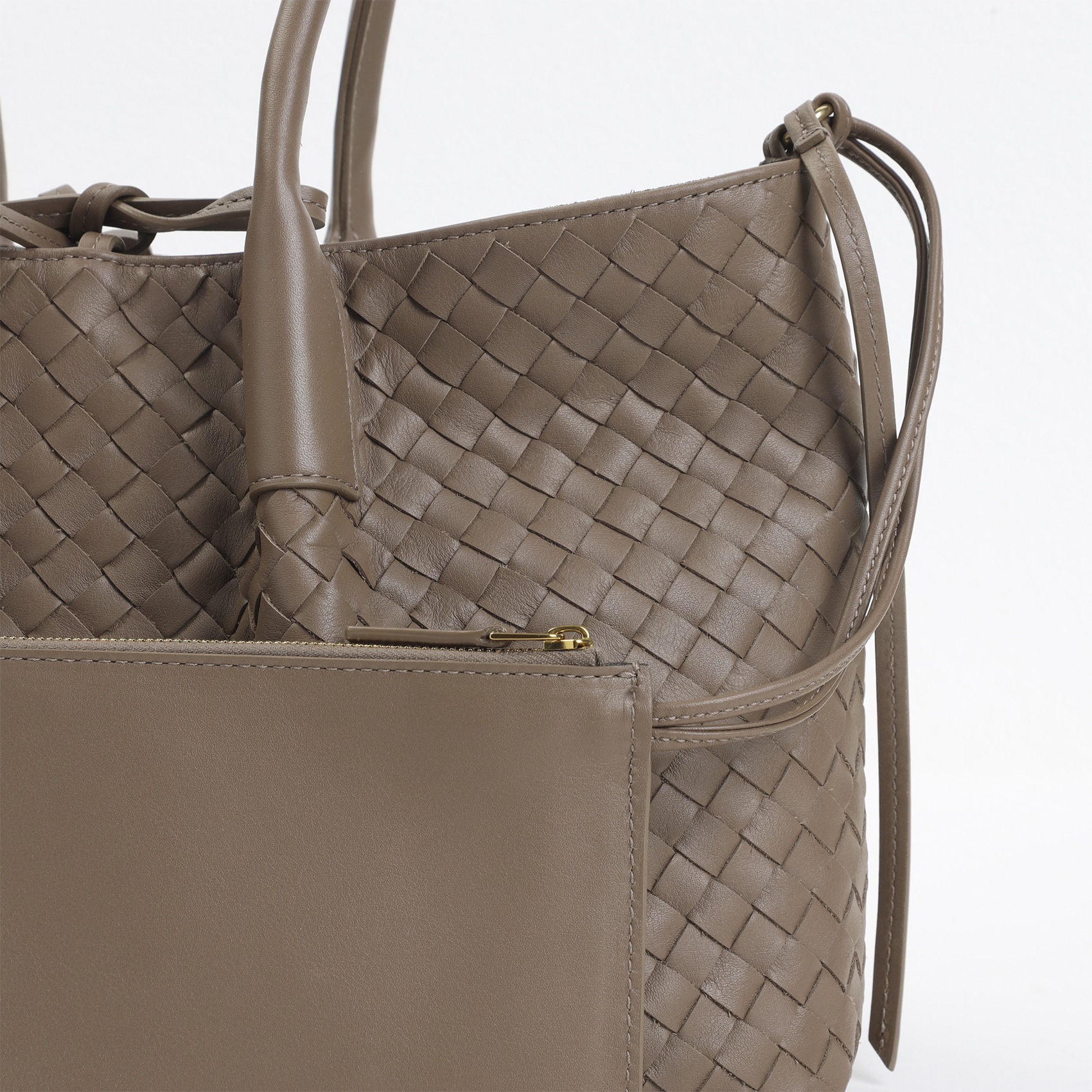 [Bottega Veneta] Bag FW26 854371.V5AG1