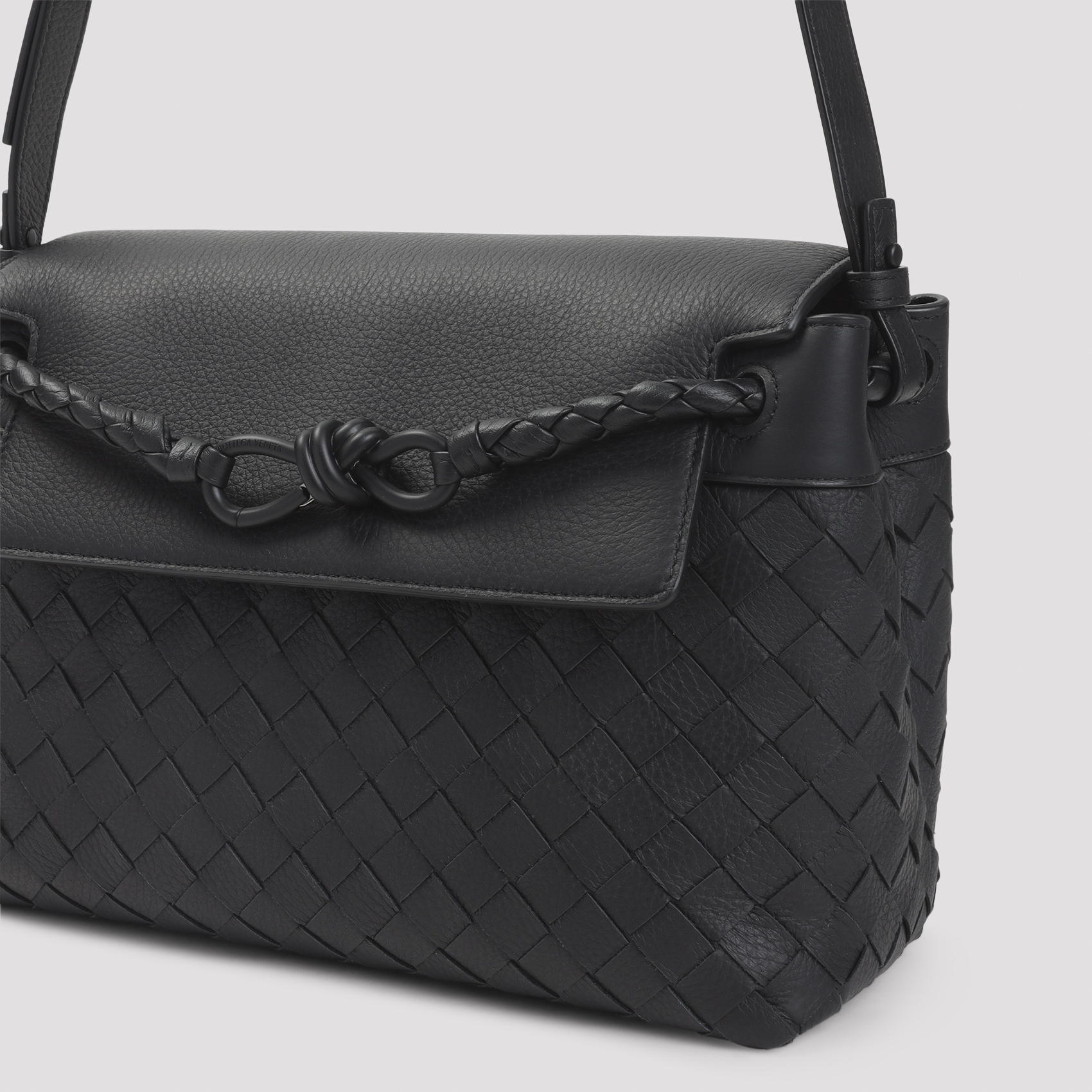 [Bottega Veneta] Bag FW26 815781.V5WN5