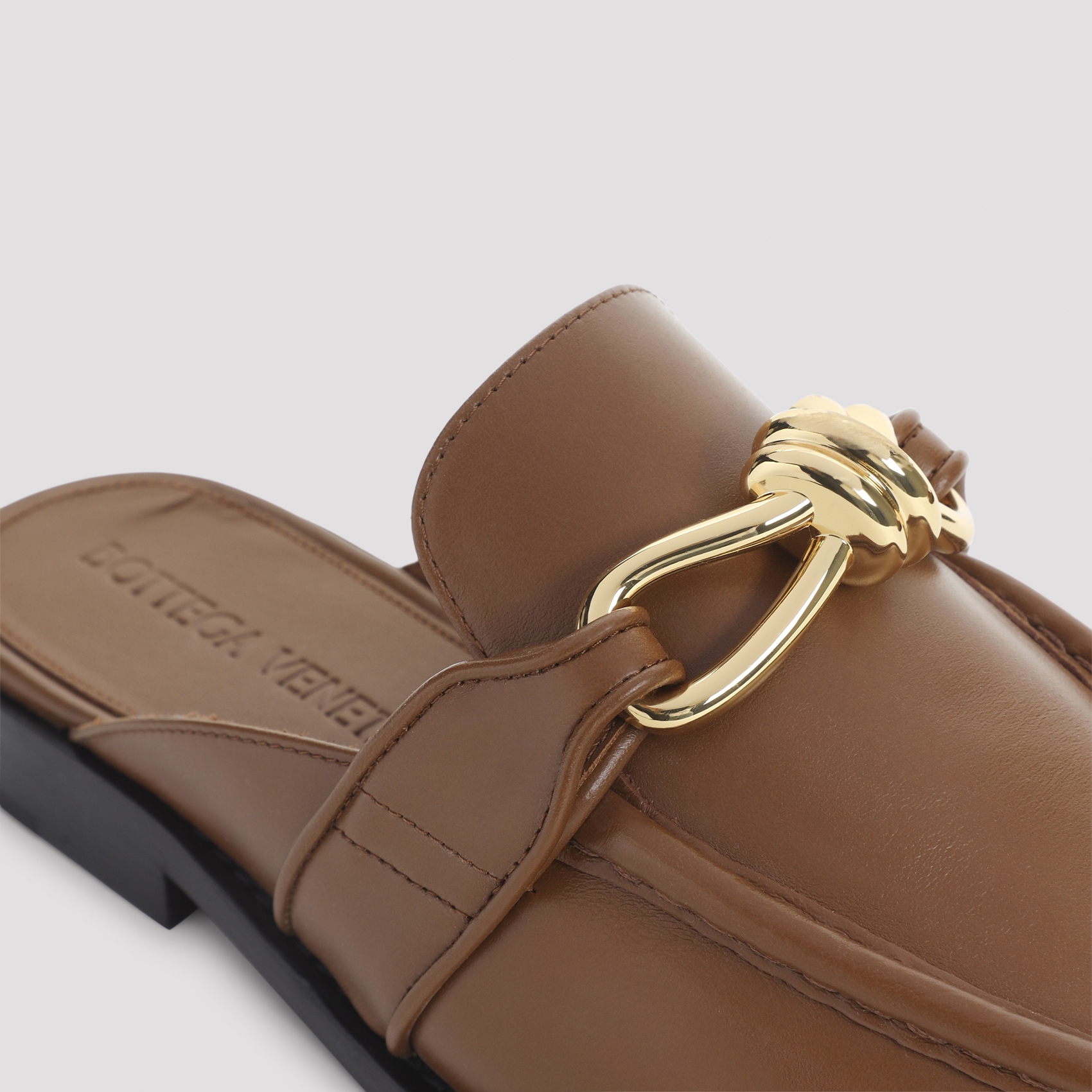 [Bottega Veneta] Loafer FW26 817519.V5DZ0