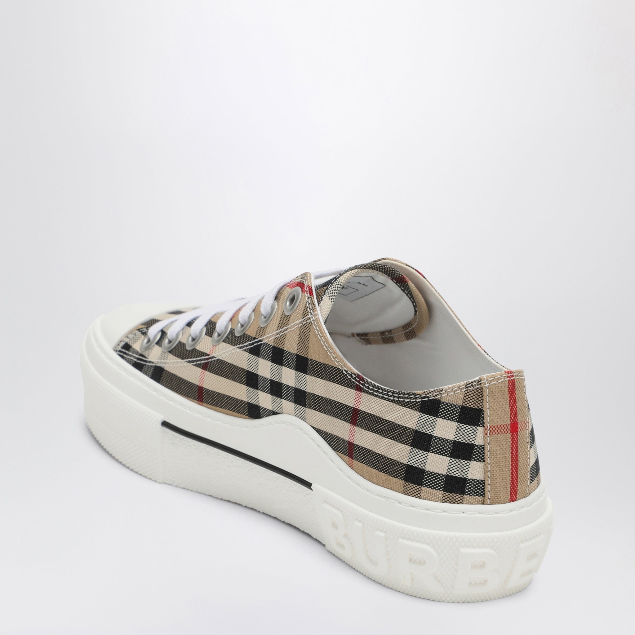 [Burberry] Sneakers FW26 8050506131833