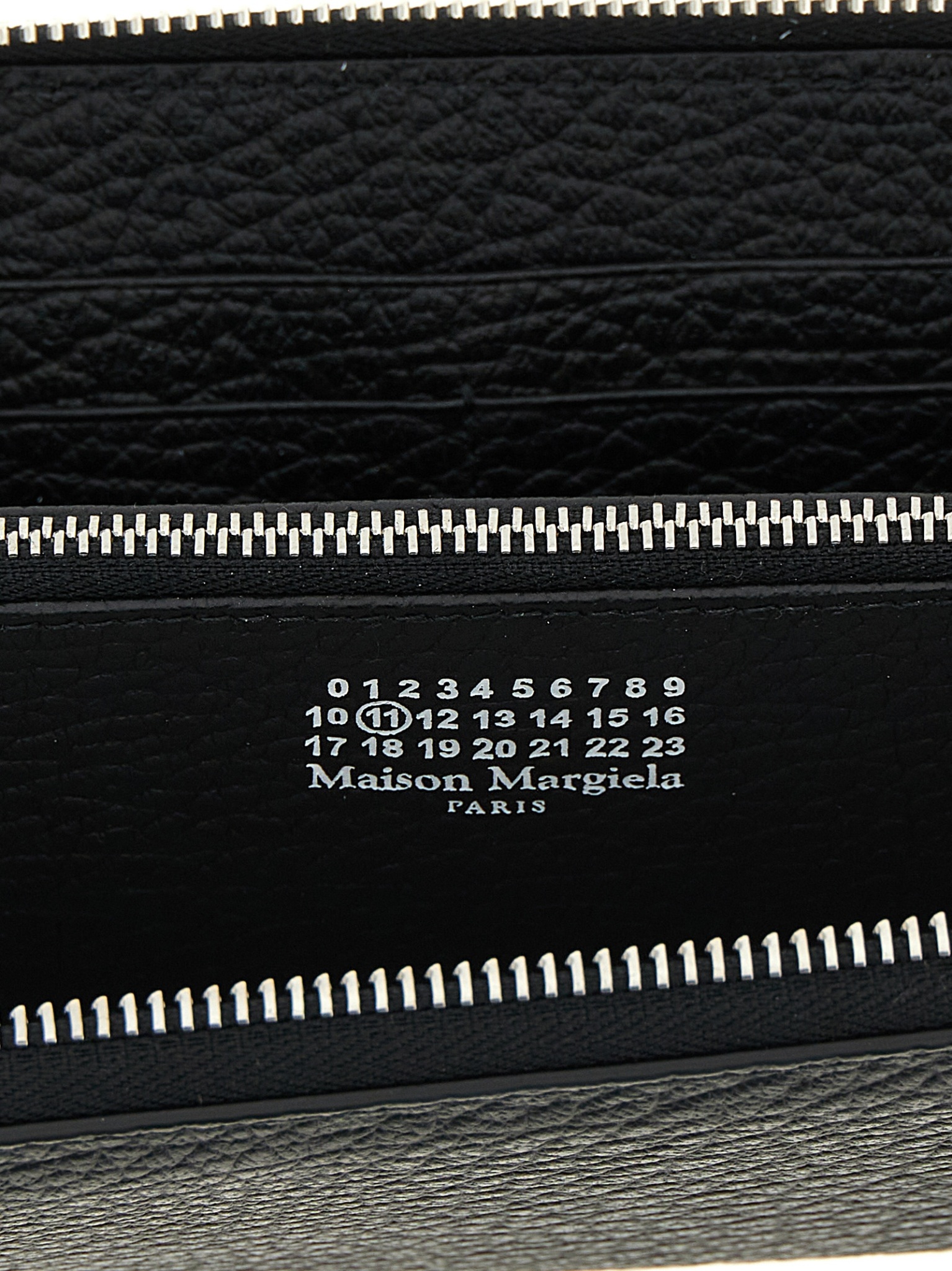 [Maison Margiela] Wallet FW26 S56UI0110P4455T8013