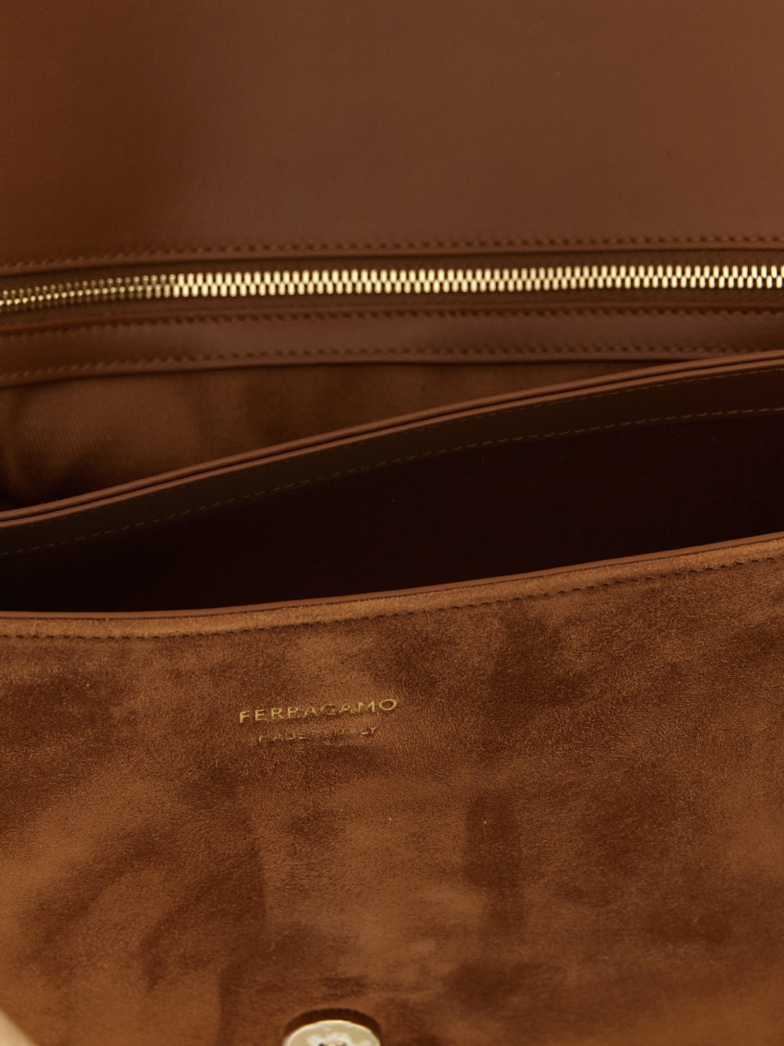 [Ferragamo] Shoulder bag SS26 791187NATURALERST