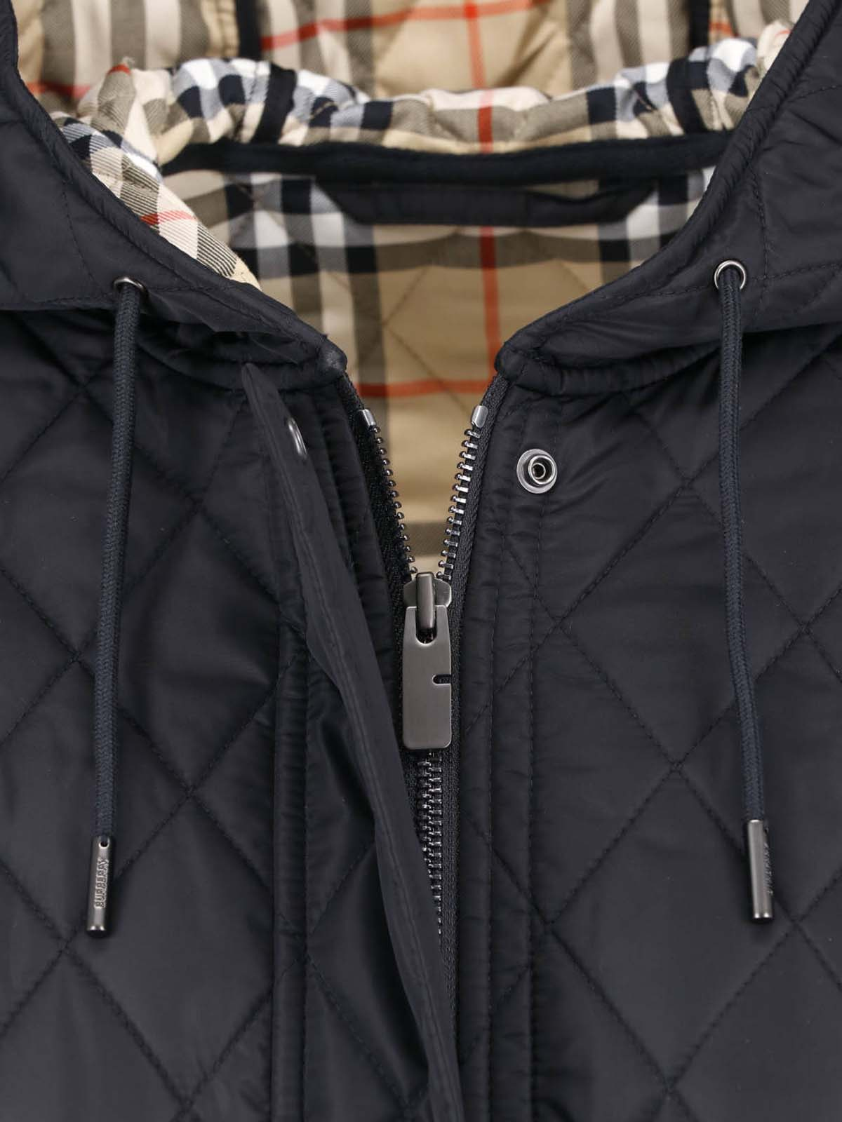 [Burberry] Down jacket FW26 8110531C1900